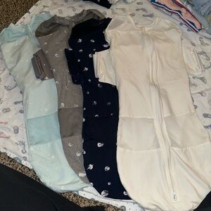 Bundle of SNOO sleep sacks!